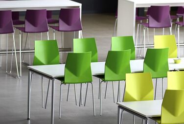 Four Design - Büroeinrichtung