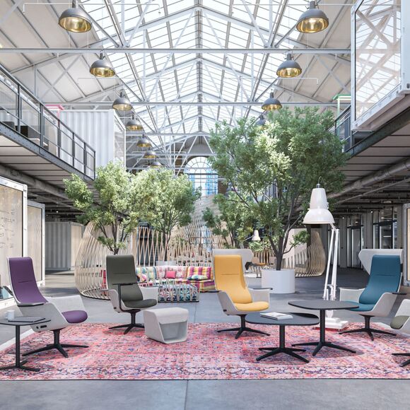 Klöber Open Space mit Loungesesseln