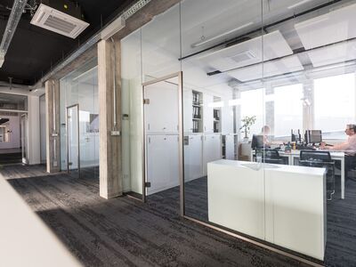 Objekteinrichtung Köln Schwank Referenzen Büromöbel Köln Büroeinrichtung Köln Schrader Bürokonzepte