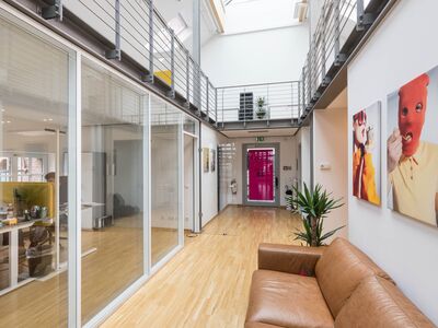 Objekteinrichtung Köln Cookie Bros Sugar Daddies Referenzen Büromöbel Köln Büroeinrichtung Köln Schrader Bürokonzepte