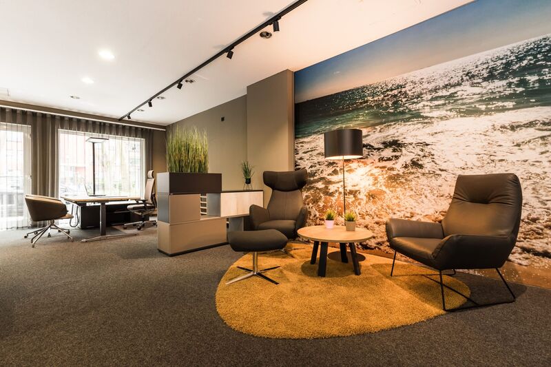 Lounge Bereich in der Bürolandschaft Köln - Schrader Bürokonzepte