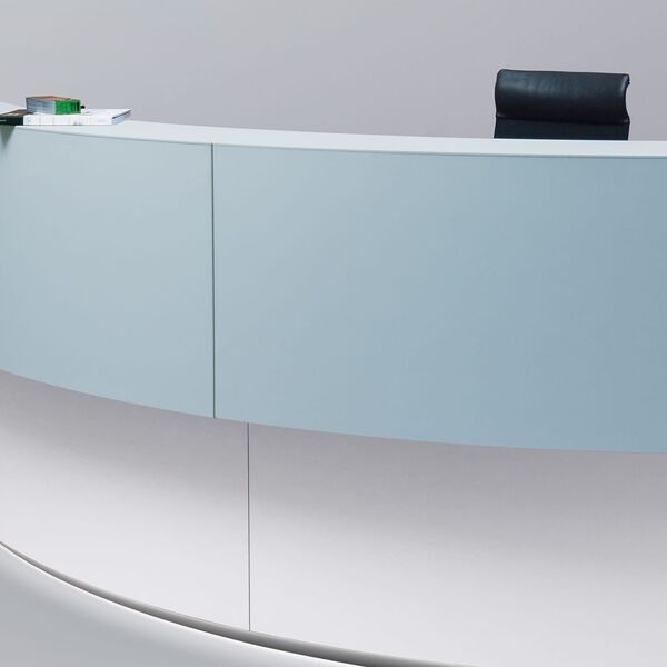 Empfangstheke weiß blau