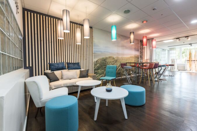 Indes Fuggerhaus Büroeinrichtung Lounge