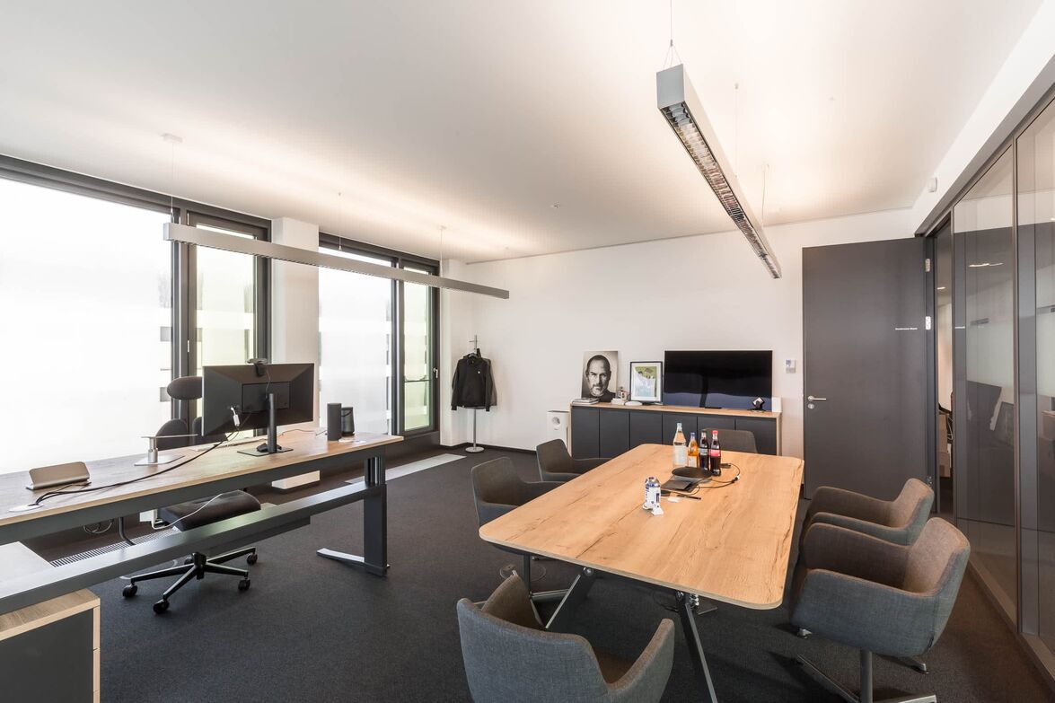 Objekteinrichtung Köln Freigeist Capital Referenzen Büromöbel Köln Büroeinrichtung Köln Schrader Bürokonzepte