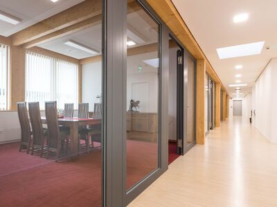 Objekteinrichtung Köln Opti Referenzen Büromöbel Köln Büroeinrichtung Köln Schrader Bürokonzepte