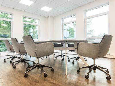 Objekteinrichtung Köln Tora Pharma Referenzen Büromöbel Köln Büroeinrichtung Köln Schrader Bürokonzepte