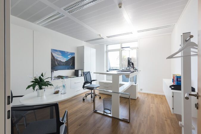 Büroeinrichtung Chefzimmer Notar von Proff