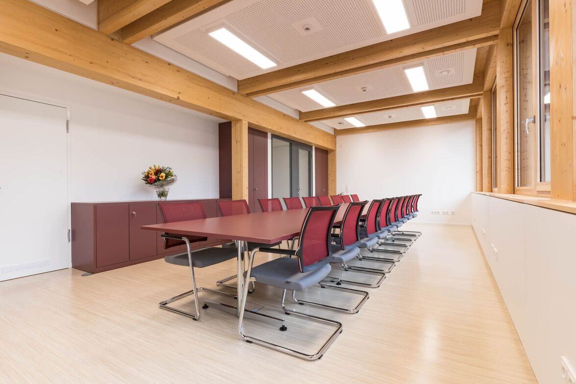 Objekteinrichtung Köln Opti Referenzen Büromöbel Köln Büroeinrichtung Köln Schrader Bürokonzepte