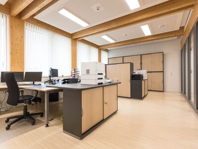 Objekteinrichtung Köln Opti Referenzen Büromöbel Köln Büroeinrichtung Köln Schrader Bürokonzepte