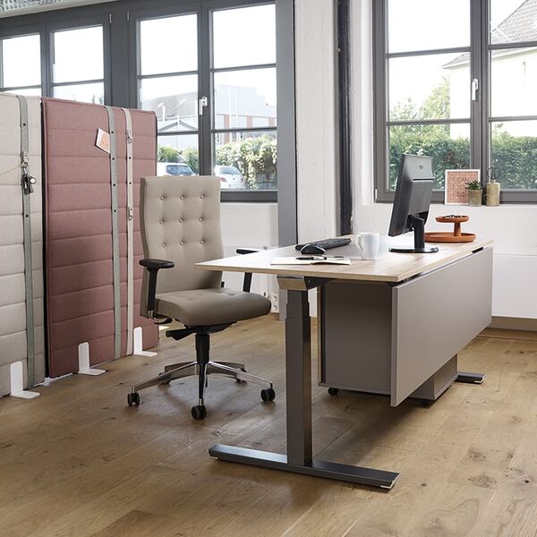Büromöbel Büroeinrichtung Febrü Arbeitsplatz
