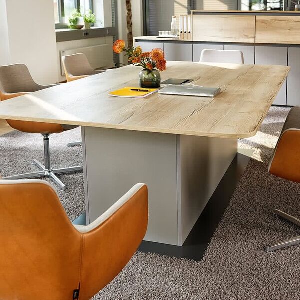 Schöne, gemütliche Konferenzeinrichtung - Schrader Bürokonzepte