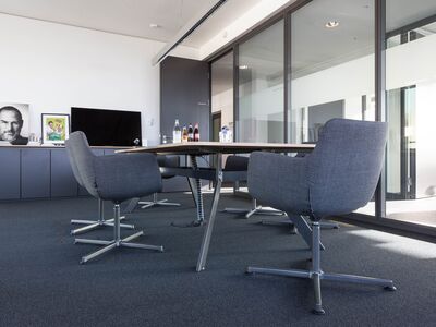 Objekteinrichtung Köln Freigeist Capital Referenzen Büromöbel Köln Büroeinrichtung Köln Schrader Bürokonzepte