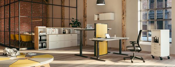 Das Multispace Büro mit verschiedenen Zonen im Raum