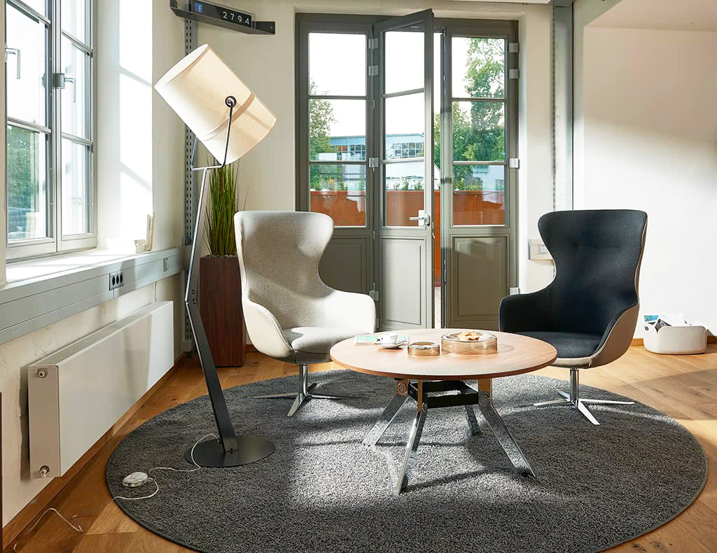 Büromöbel in Köln für moderne Büroeinrichtung mit großer Ausstellung